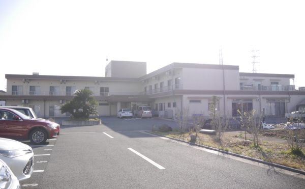 静岡県三島市のサービス付き高齢者向け住宅「スローライフ三島ガーデン」は三島駅からバスで15分程度のところにある施設です。