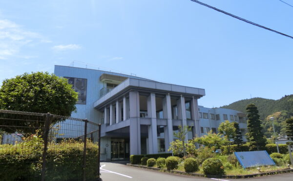 静岡県にある介護老人福祉施設 特別養護老人ホームシャローム富士川