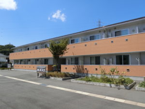 富士市にある老人ホーム・介護施設のサービス付き高齢者向け住宅オムニバスです。