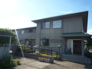 三島市にあるグループホームのニチイケアセンター平田です。