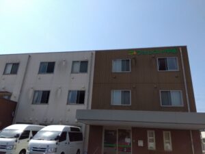 静岡市駿河区にある住宅型有料老人ホームの住宅型有料老人ホームフォレスト中原です。