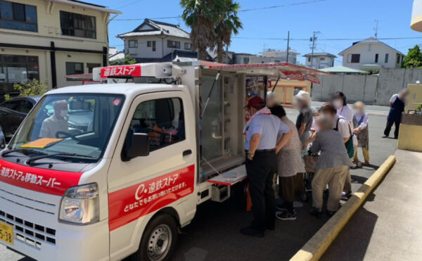 パンの移動販売あり（月１回）