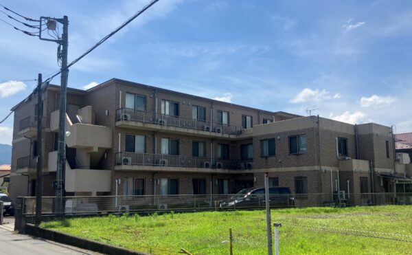 御殿場市にある住宅型有料老人ホーム フローレンス川島田