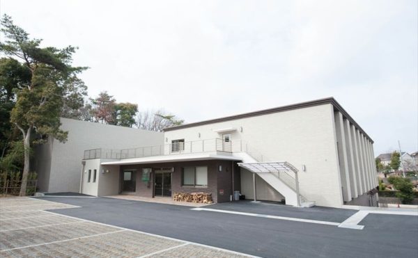 浜松市のおすすめ施設　介護付有料老人ホーム「坂の上ガーデン幸」をご紹介いたします！