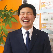 静岡で老人ホーム・介護施設の入居についてお困りの際は、しずなび介護なび 静岡県西部(浜松市・磐田市・掛川市・袋井市・湖西市) 安間 文俊までお気軽にお問い合わせください。