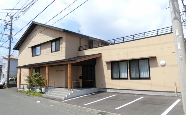 《静岡県沼津市　サービス付き高齢者向け住宅　ラフィーネシーク》要介護1の女性が入居されました