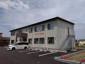 静岡市清水区にある住宅型有料老人ホームの住宅型有料老人ホームケアリー三保羽衣です。