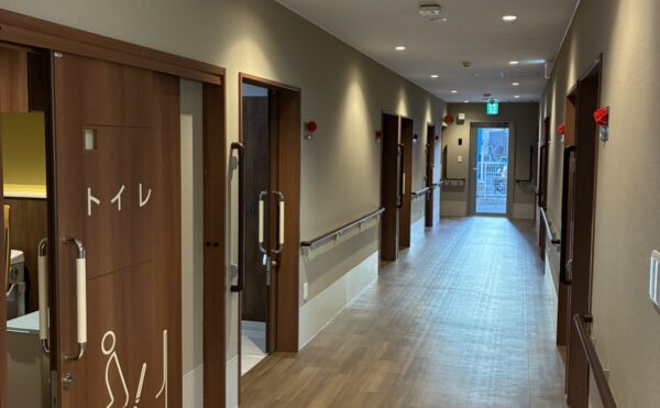 廊下。トイレの位置が分かりやすいです