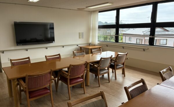 ２階の食堂＆談話スペース